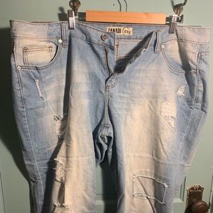 Zanadi Capri jeans size 22